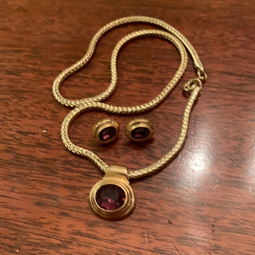 Women’s Jewelry